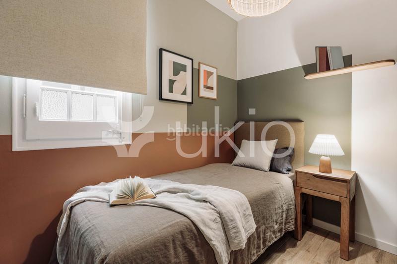 Foto dd787c9e-acc5-458c-a1c7-d38fe81c0eca. Alquiler apartamento  de 3 habitaciones con en gràcia en Barcelona