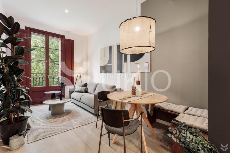 Foto 66fd2689-df49-4127-8f06-4c915c7c984b. Lloguer apartament amb calefacció a Sant Antoni Barcelona