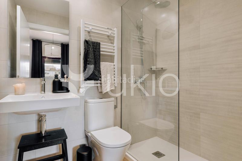 Foto dfcdfb74-5672-4a20-8396-771593cb8957. Alquiler apartamento  de 2 habitaciones con en Sant Antoni en Barcelona