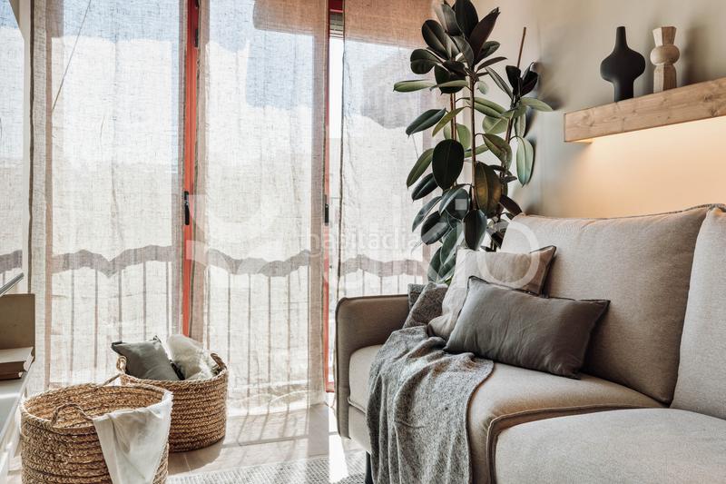 Foto 94266d7e-6f9c-4095-be57-2c1b14123aed. Miete appartement mit heizung in Sant Antoni Barcelona