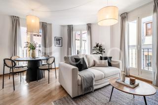 Miete Appartement  Calle del espíritu santo. Apartamento de 1 habitación con  piscina en chueca