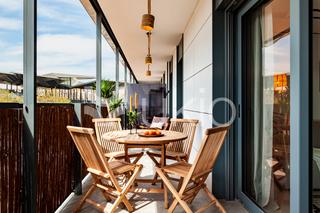 Rent Apartment  Carrer d'àlaba. Apartamento de 2 dormitorios con terraza y piscina en poble nou