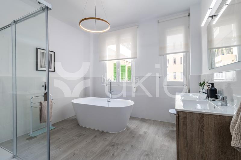 Foto f3da7a58-9e50-45f3-8628-ad0050ff8fda. Location appartement avec chauffage dans Castellana Madrid