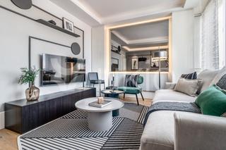 Lloguer Dúplex  Calle de santa feliciana. Apartamento de 3 habitaciónes en chamberí