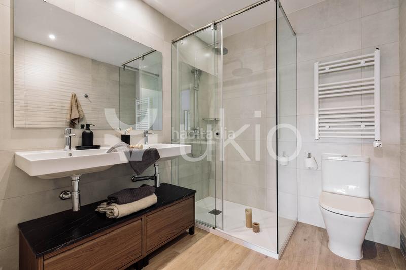 Foto 04a3f212-a979-4e88-a998-871486f163e0. Lloguer apartament amb calefacció a Sant Antoni Barcelona