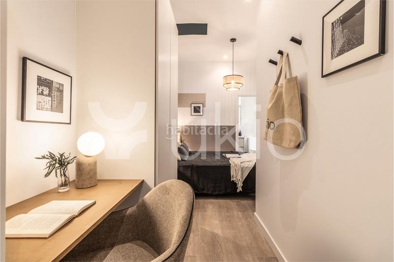 Foto 988ed2e0-6fd5-439e-b518-ce9ac399bb52. Location appartement dans Cortes-Huertas Madrid