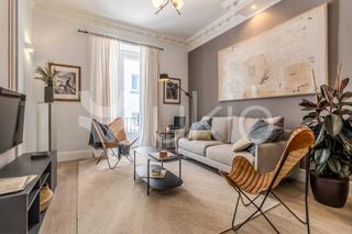 Location Appartement  Calle de los madrazo. Apartamento de 3 habitaciones en centro