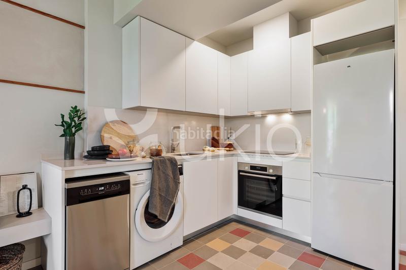 Foto d50de544-d364-407c-80ff-f9b5c286eb9d. Alquiler apartamento  de 2 habitaciones en eixample dreta en Barcelona