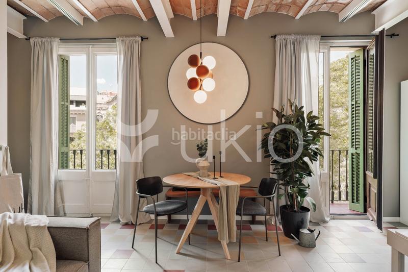 Foto 7d887e0f-1741-4d62-9322-d0df356031a5. Lloguer apartament amb calefacció a Dreta de l´Eixample Barcelona