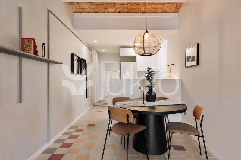 Foto 6cb38463-9ce1-4fb3-ad28-1cc7096a6e0f. Alquiler apartamento  de 2 habitaciones con oficina en eixample dreta en Barcelona