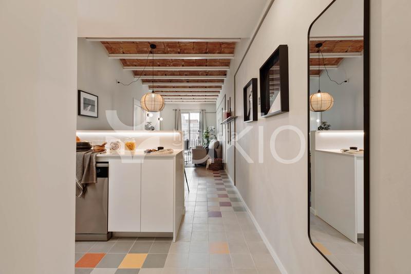 Foto a3ca9bb9-284a-42c9-8ecc-ad131c351c08. Alquiler apartamento  de 2 habitaciones con oficina en eixample dreta en Barcelona