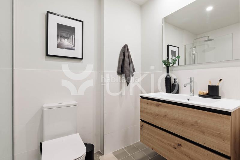 Foto c253e81c-fb04-4f7c-a97e-011bc986ccb7. Alquiler apartamento  de 2 habitaciones con oficina en eixample dreta en Barcelona