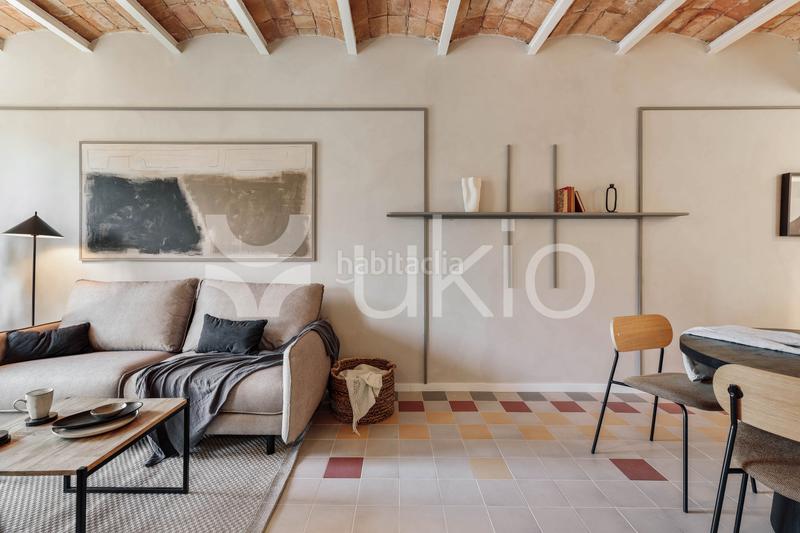 Foto dcef9928-0c93-47a6-88ae-71088d053870. Alquiler apartamento  de 2 habitaciones con oficina en eixample dreta en Barcelona