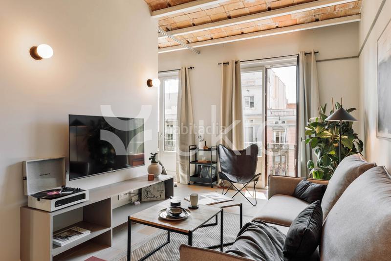 Foto ee380609-f374-405b-b1e6-f2650505fc86. Alquiler apartamento  de 2 habitaciones con oficina en eixample dreta en Barcelona