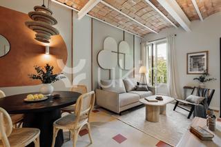 Alquiler Apartamento  Ronda de sant pere. Apartamento de 2 habitaciones con oficina en eixample dreta