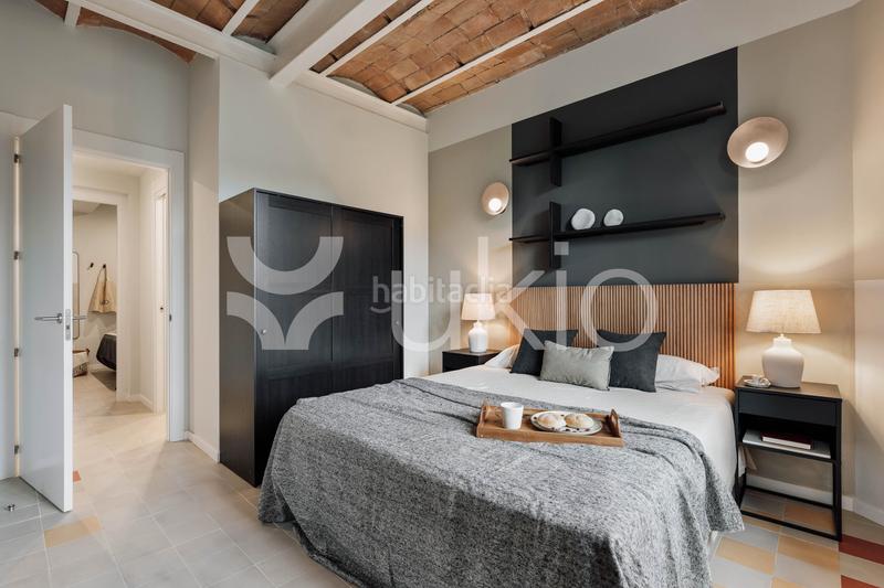 Foto 6bd90e2e-9bb3-4363-a9c9-60f91ebcf4a0. Alquiler apartamento  de 2 habitaciones con oficina en eixample dreta en Barcelona