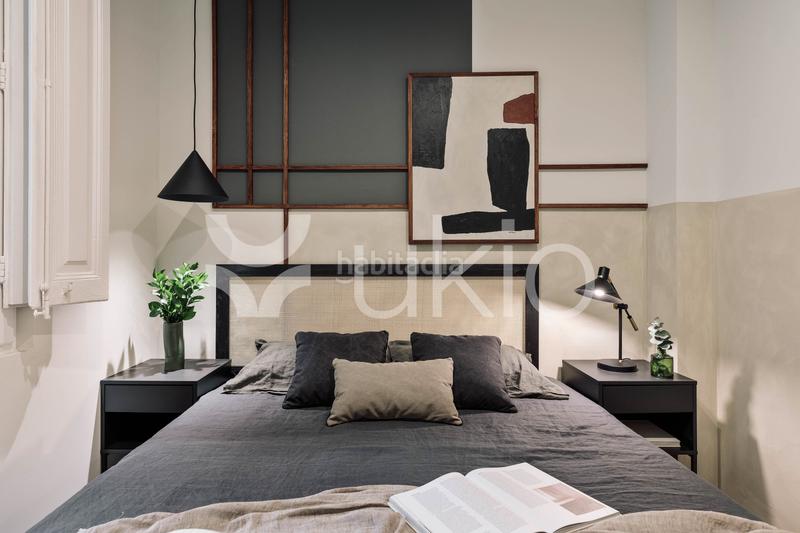 Foto bf1d4558-15d1-4587-854d-2891c1f0306c. Alquiler apartamento  de 2 habitaciones con oficina en eixample dreta en Barcelona