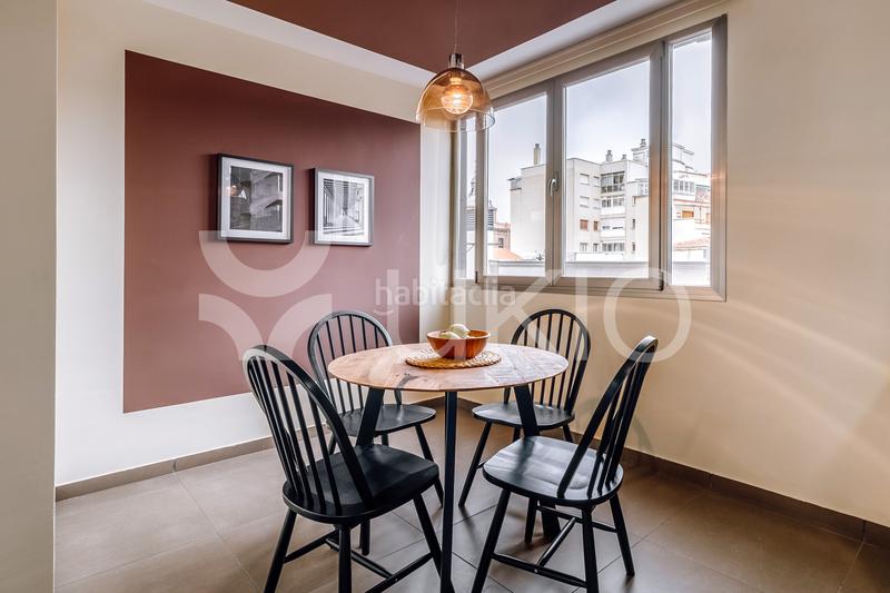 Foto ae18d4e4-4f6e-4f99-8d98-2baa498ce7d4. Location appartement dans Ríos Rosas-Nuevos Ministerios Madrid