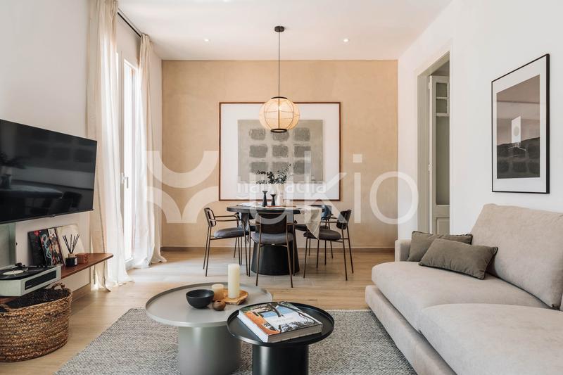 Foto 0c15da91-4c4e-47eb-8f7d-138e668c975e. Alquiler apartamento  de 3 habitaciones con terraza en eixample esquerra en Barcelona