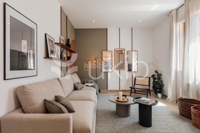 Foto 4364a473-a7c2-4904-b028-daa14c1d27a2. Alquiler apartamento  de 3 habitaciones con terraza en eixample esquerra en Barcelona