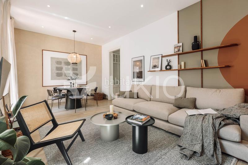 Foto a576cfc8-4147-4927-93e9-47bf832a684b. Alquiler apartamento  de 3 habitaciones con terraza en eixample esquerra en Barcelona