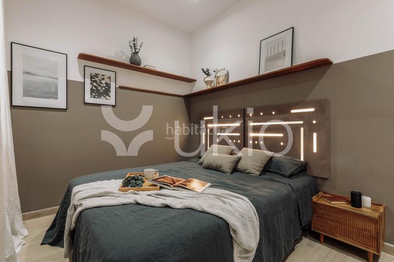 Foto c69dd49f-966b-4ba1-b490-728278090db3. Alquiler apartamento  de 3 habitaciones con terraza en eixample esquerra en Barcelona