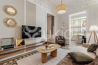 Rent Apartment  Carrer de mallorca. Apartamento de 1 habitación con oficina en eixample dreta