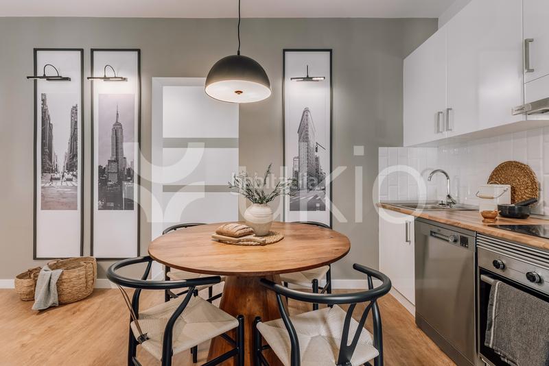 Foto 73230bf4-d89f-46ea-a85e-2a969d98a411. Location appartement avec chauffage dans Vallehermoso Madrid