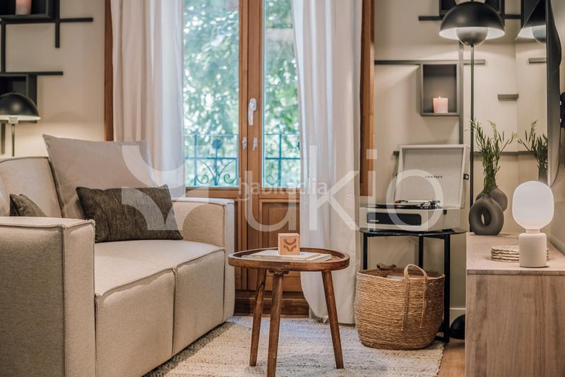 Foto 4b41b60b-99b7-435e-a25e-e711f4d135f8. Rent apartment with heating in Vallehermoso Madrid