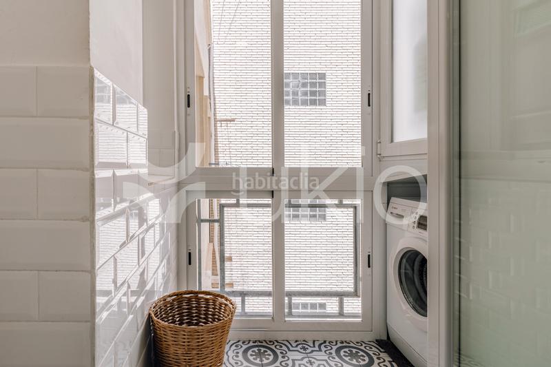 Foto 503cf19f-2905-4287-bd63-4432ca6ee8c5. Rent apartment with heating in Goya Madrid