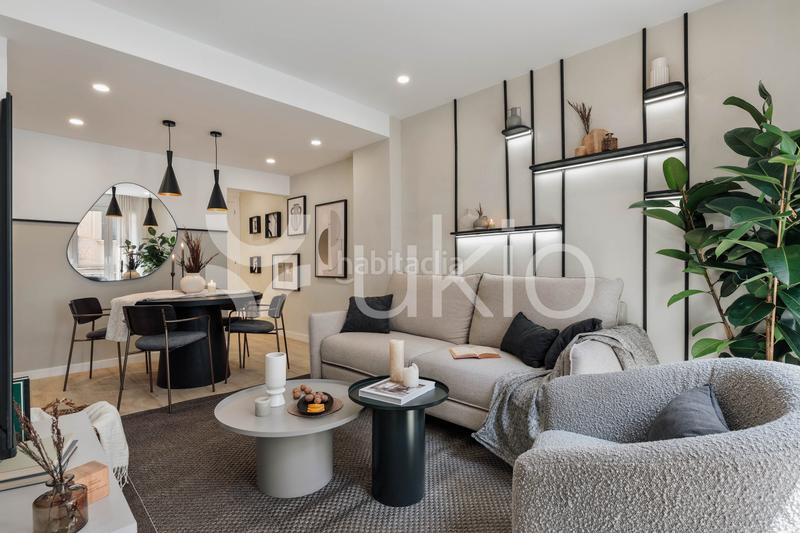 Foto 2f82351d-d531-451a-809e-7fb58039e305. Alquiler apartamento  de 2 habitaciones con oficina en sant gervasi en Barcelona