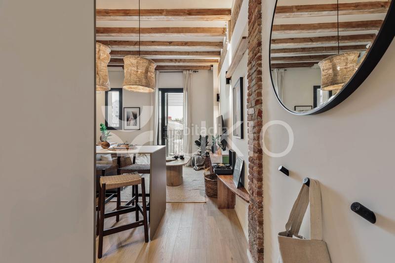 Foto 5a1c1d5f-4395-4d3e-a52d-7d5fe01b58c4. Miete appartement mit heizung pool in Poblenou Barcelona