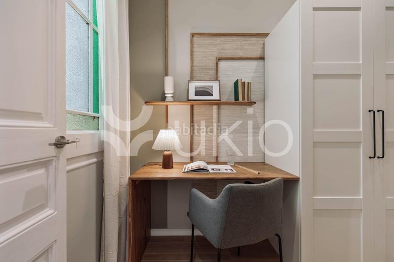 Foto 7b283f4c-997e-4514-9e52-77f449150afd. Alquiler apartamento  de 3 habitaciones con balcón en eixample esquerra en Barcelona