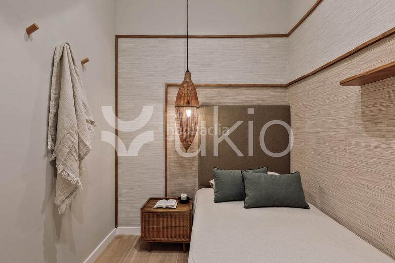 Foto 8504d043-f9c4-4444-a72a-f43a679c98ad. Alquiler apartamento  de 3 habitaciones con balcón en eixample esquerra en Barcelona