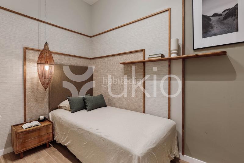 Foto 9467baaa-a4d2-4963-bd05-26b6299ea53e. Alquiler apartamento  de 3 habitaciones con balcón en eixample esquerra en Barcelona