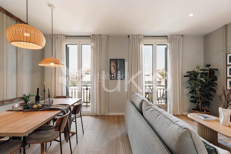 Foto e17de34d-cd0b-4483-88dc-28e5a1029365. Alquiler apartamento  de 3 habitaciones con balcón en eixample esquerra en Barcelona