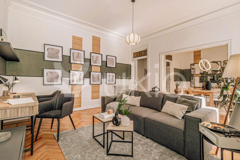 Foto 9f8ff3c8-0f49-46a9-97b2-f10261a8d94e. Miete appartement mit heizung in Justicia-Chueca Madrid