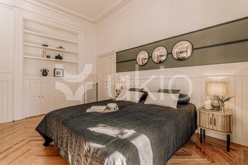 Foto 115b6f5d-3d1a-4679-a578-8e8db806d6c0. Rent apartment with heating in Justicia-Chueca Madrid