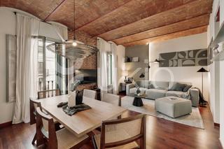 Alquiler Apartamento  Carrer d'enric granados. Apartamento de 3 habitaciones en eixample dreta