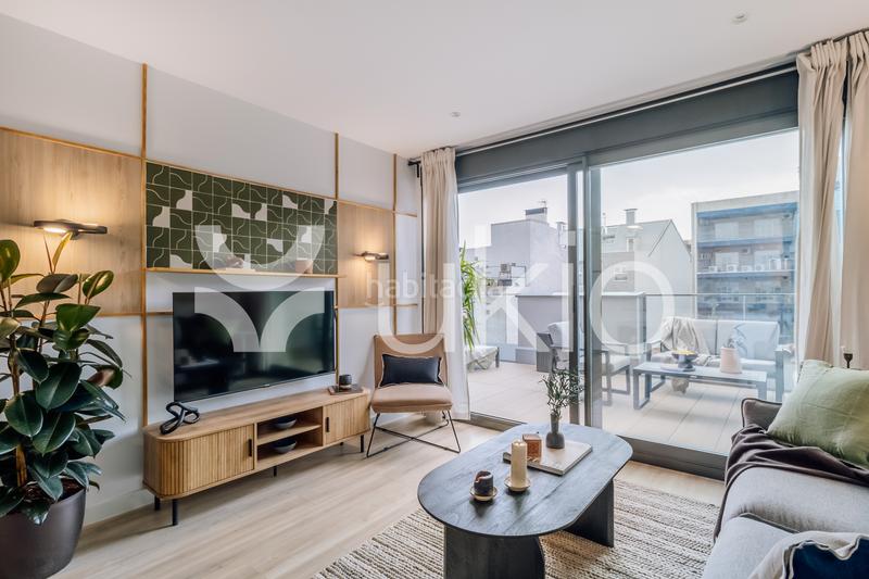 Foto 8d3dd8e8-4429-403b-92b7-bcc671cd9a6c. Alquiler apartamento  de 1 habitacion con terraza y piscina en tetuán en Madrid