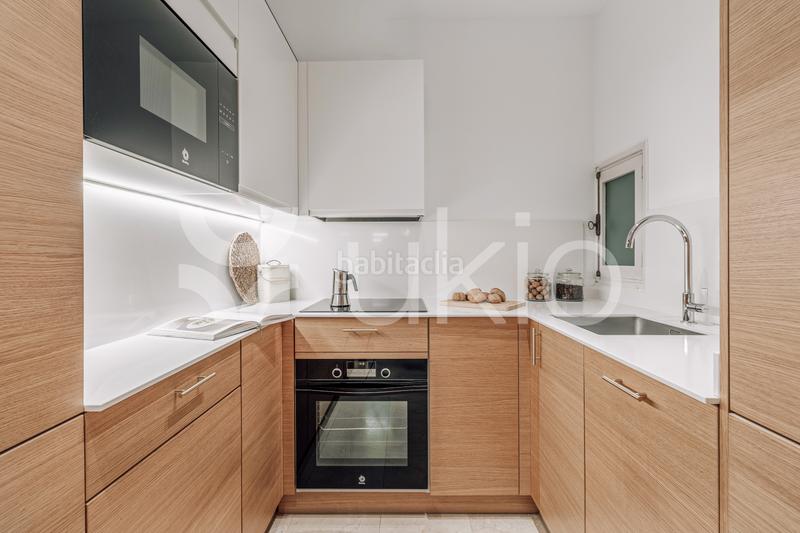 Foto 3ada502d-3923-4e99-98c0-3186f60afb32. Alquiler apartamento  de 2 habitaciones en Almagro en Madrid