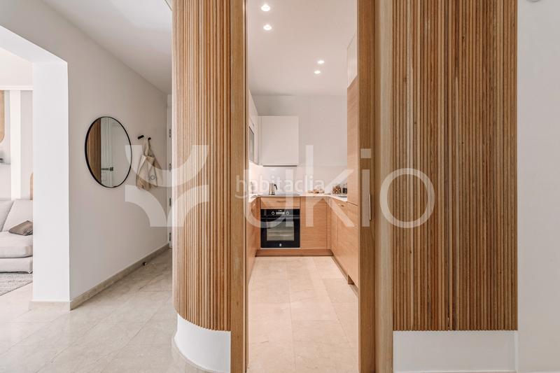 Foto f06c7c65-cb64-4e83-9f5f-299402396760. Alquiler apartamento  de 2 habitaciones en Almagro en Madrid