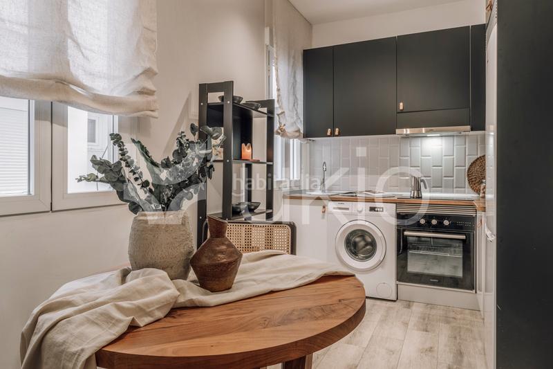 Foto 908c3dce-0b42-48ba-a1ef-6e09b578fbce. Location appartement dans Vallehermoso Madrid