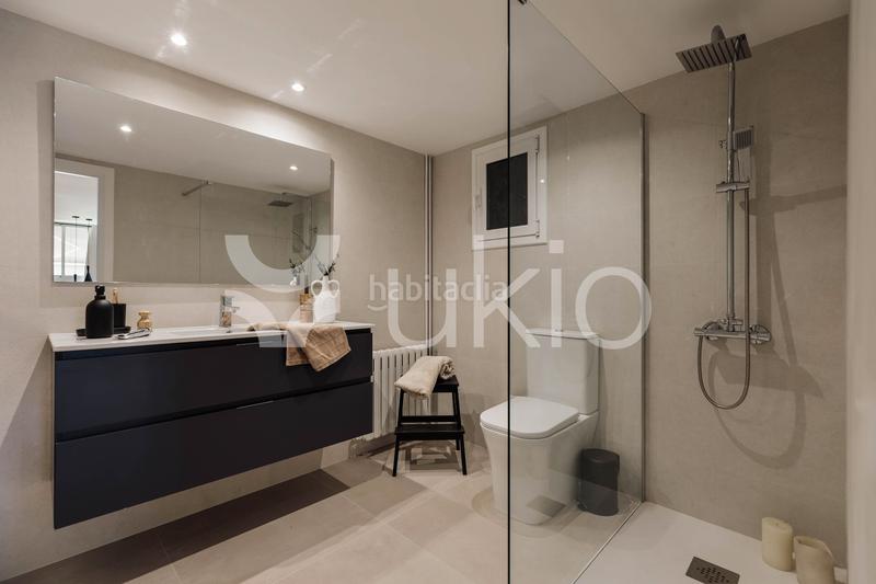 Foto 30cc2db7-4f1b-49a8-9e70-1ec78dc39242. Alquiler apartamento  de 5 habitaciones con terraza en pedralb en Barcelona