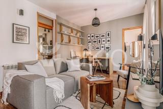 Miete Appartement  Calle del divino pastor. Apartamento de 2 habitaciones en malasaña-universidad