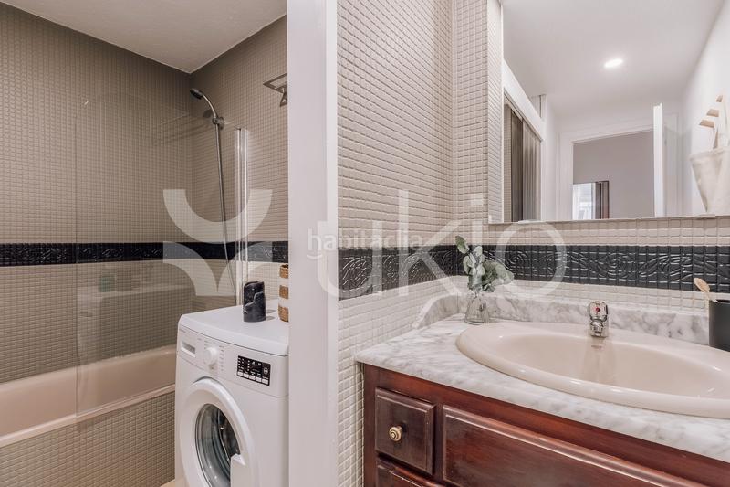 Foto 1bf2a6f0-0243-4110-b69b-a5635106f32a. Location appartement avec chauffage dans Hispanoamérica-Bernabéu Madrid