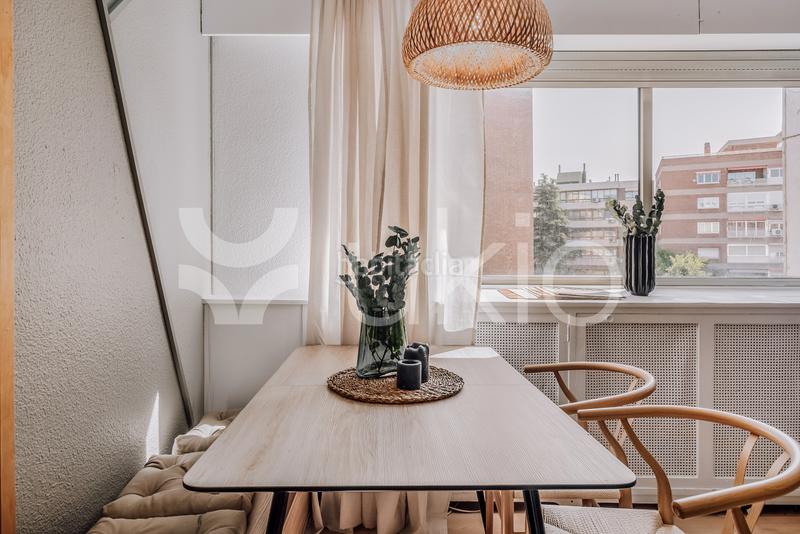 Foto 5451bb42-683f-40af-ac51-32f045a34f1e. Location appartement avec chauffage dans Hispanoamérica-Bernabéu Madrid