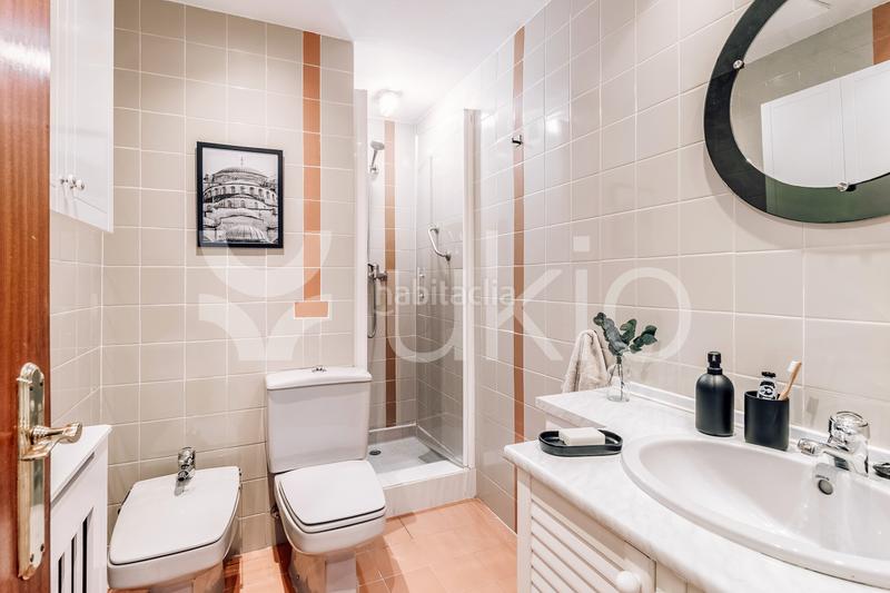 Foto dc17e7a1-b8e5-466c-af4b-a0fb09b6ada1. Rent apartment with heating in Goya Madrid