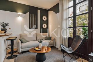 Lloguer Apartament  Carrer de sepúlveda. Apartamento de 2 habitaciones con balcon en sant antoni