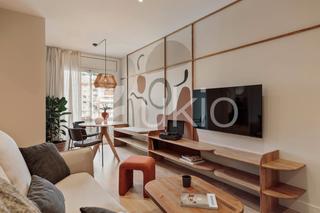 Lloguer Apartament  Carrer de balmes. Apartamento de 2 habitaciones con balcon en el putxet i el farró